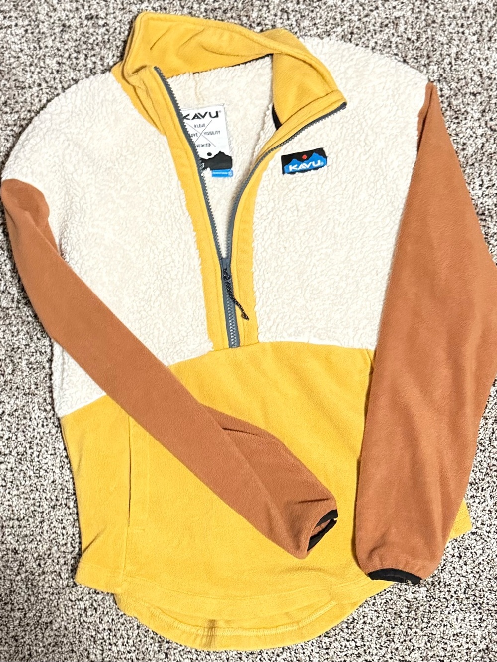 Kavu Colorblock Sherpa Quarter Zip